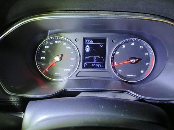 [成都·川A] 二手荣威荣威RX32018款 1.6L CVT互联网智享版