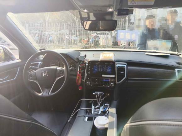 [合肥·皖A] 二手本田本田UR-V2017款 240TURBO 两驱豪华版 国V