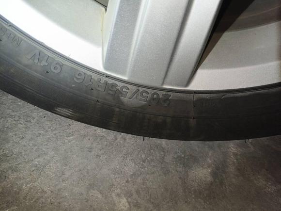 [无锡·苏B] 二手大众高尔夫2015款 1.4TSI 自动舒适型