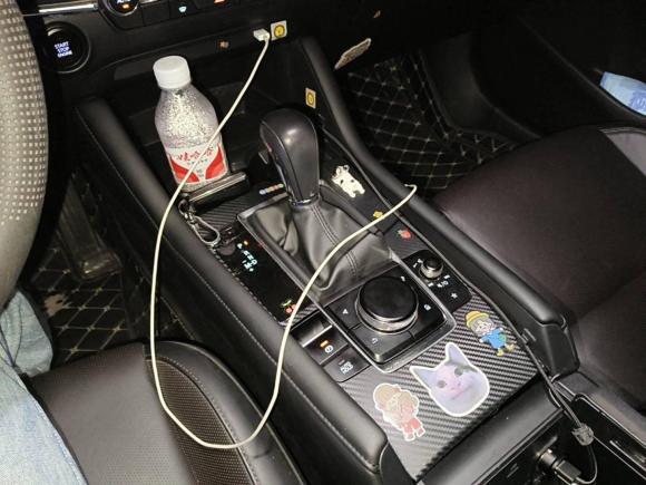 [武汉·鄂A] 二手马自达马自达3 昂克赛拉2020款 2.0L 自动质雅版