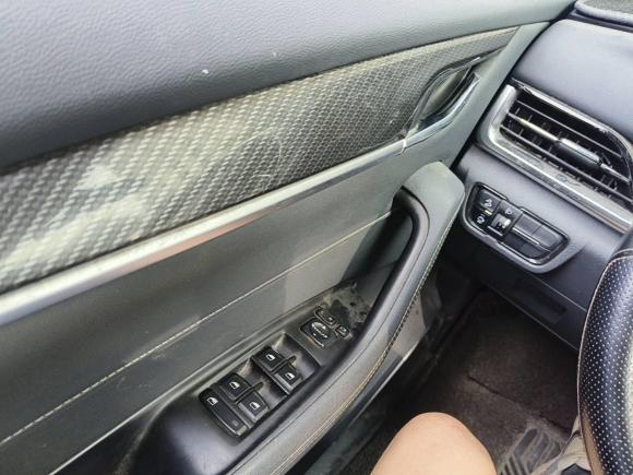 [南通·苏F] 二手中华中华V72018款 280T DCT豪华型 5座