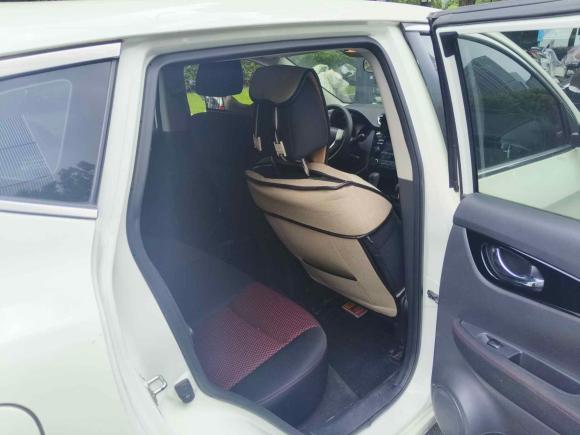 [杭州·浙D] 二手日产逍客2016款 2.0L CVT精英版