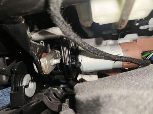 [深圳·粤B] 二手奔驰奔驰C级2020款 C 260 L 运动版