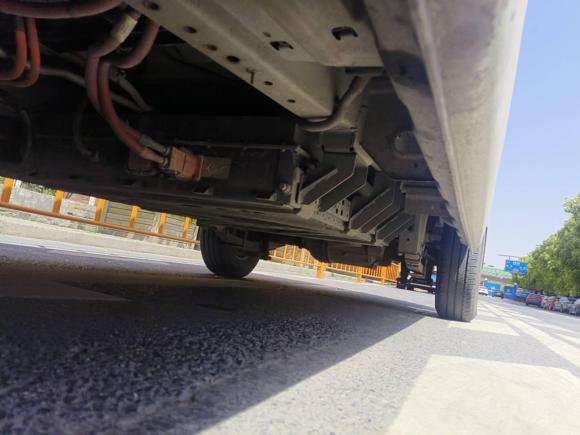 [杭州·浙A] 二手东风御风御风EM262023款 标准版 41.472kWh 河南锂动