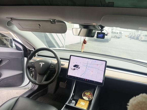 [上海·沪A] 二手特斯拉Model 32020款 标准续航后驱升级版