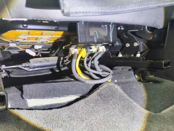 [义乌·浙G] 二手哈弗哈弗H62015款 改款 运动版 1.5T 手动两驱精英型