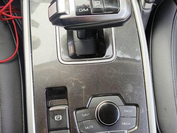 [上海·皖K] 二手哈弗哈弗H62018款 运动版 1.5T 自动两驱尊贵型 国V