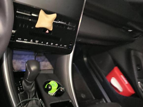 [广州·粤A] 二手丰田亚洲龙2022款 2.0L 豪华版