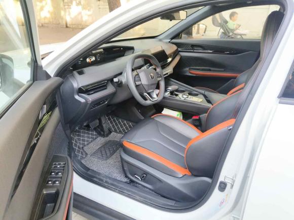 [上海·浙B] 二手长安长安UNI-V2024款 1.5T 高能版