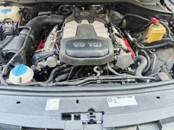 [深圳·粤B] 二手大众途锐2011款 3.0TSI 标配型