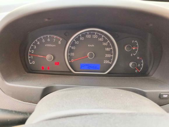 [青岛·鲁B] 二手现代悦动2011款 1.6L 自动舒适型