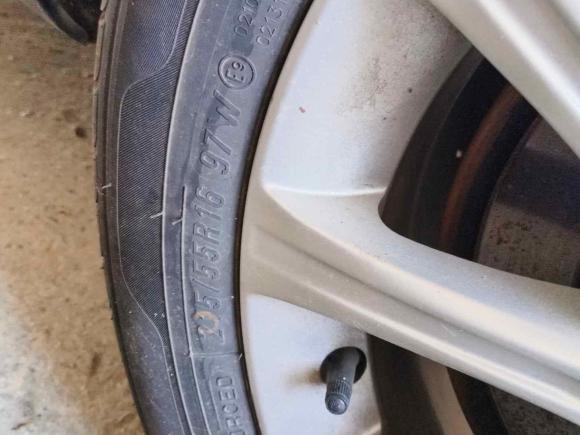 [无锡·苏B] 二手福特致胜2013款 2.3L 时尚型