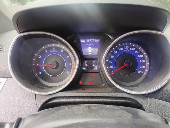 [成都·川A] 二手现代朗动2015款 1.6L 手动领先型