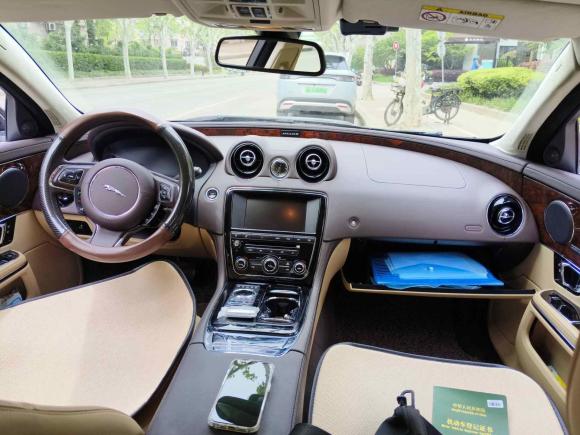 [上海·沪B] 二手捷豹捷豹XJ2015款 XJL 2.0T 两驱全景商务版