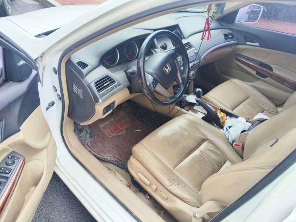 [台州·浙J] 二手本田雅阁2011款 2.4L EX