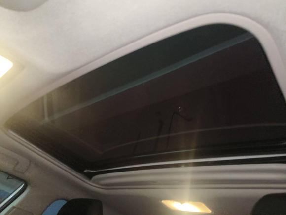 [广州·粤A] 二手丰田雷凌2016款 双擎 1.8H GS E-CVT精英天窗版