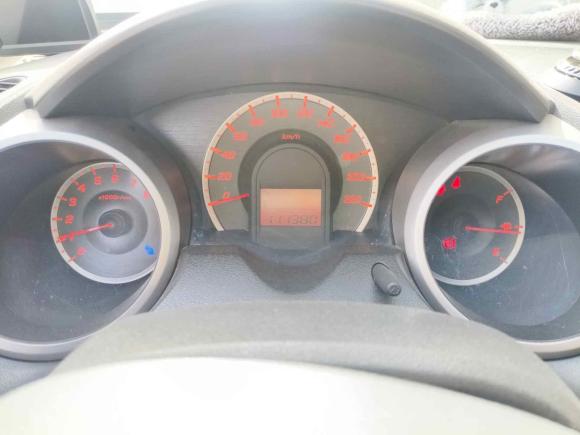 [无锡·苏B] 二手本田飞度2011款 1.3L 自动舒适版