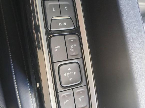 [济南·鲁A] 二手上汽大通MAXUS大通G202019款 首发款 2.0T 自动智尊版 国V