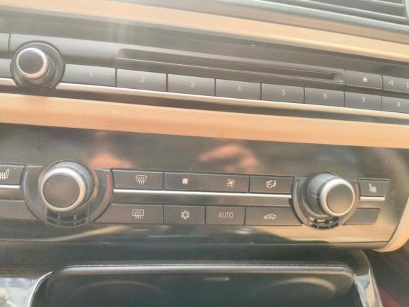 [嘉兴·浙F] 二手宝马宝马5系2012款 530Li 领先型