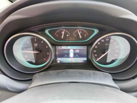 [上海·沪A] 二手别克昂科威Plus2016款 28T 四驱精英型