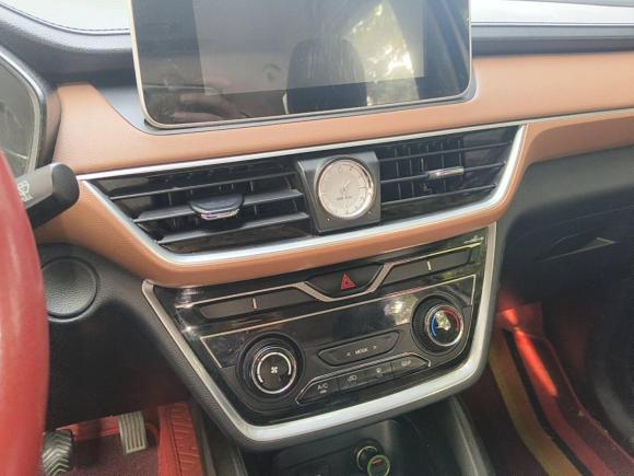 [成都·川V] 二手五菱汽车五菱宏光S32019款 1.5L 手动豪华型 国VI