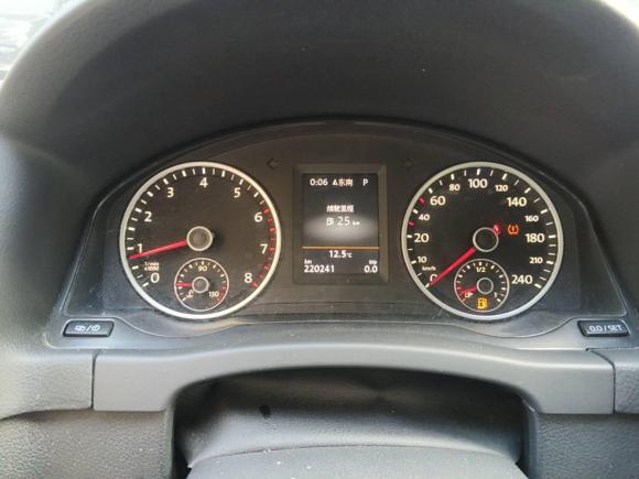 [上海·沪B] 二手大众途观2015款 2.0TSI 自动四驱豪华版