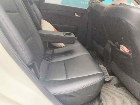 [广州·粤A] 二手起亚KX3傲跑2015款 1.6L 自动两驱DLX