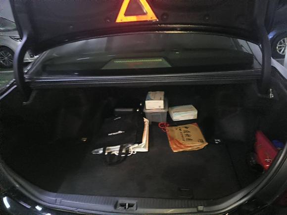 [南京·苏A] 二手丰田皇冠2010款 3.0L Royal Saloon