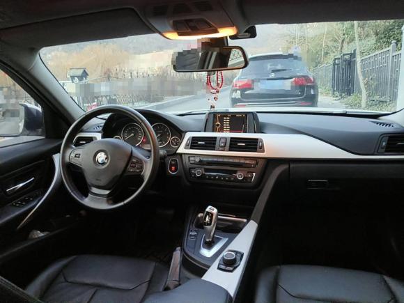 [青岛·鲁B] 二手宝马宝马3系2013款 320i 时尚型