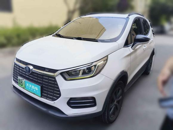 比亚迪元新能源2018款 EV360 智联炫酷型「青岛二手车」「天天拍车」