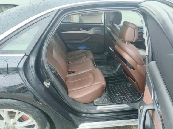 [上海·沪N] 二手奥迪奥迪A82012款 A8L 45 TFSI quattro舒适型