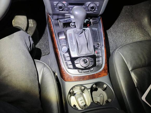[青岛·鲁B] 二手奥迪奥迪Q52010款 2.0TFSI 舒适型