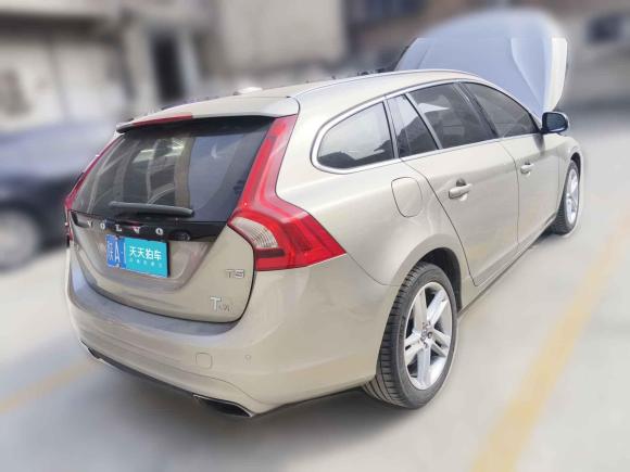 [西安·陕A] 二手沃尔沃沃尔沃V602015款 T5 智雅版