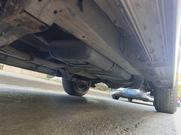 [南通·苏F] 二手江铃驭胜S3502013款 2.4T 手动两驱柴油豪华版5座