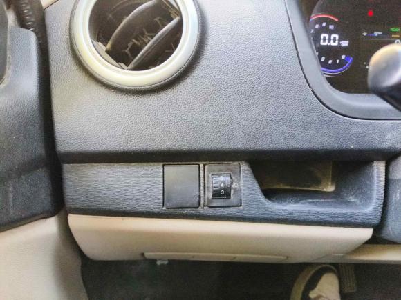 [武汉·鄂A] 二手长安凯程长安睿行EM802023款 平顶背掀门2座60kW 41.932kWh