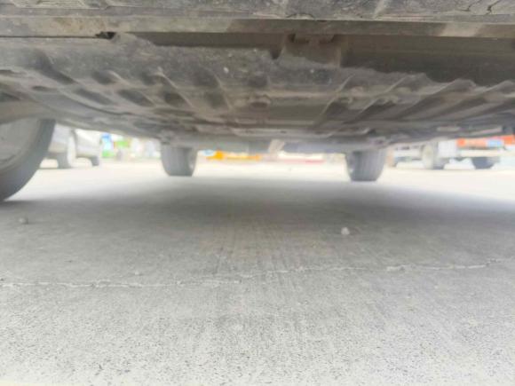 [青岛·鲁U] 二手路虎揽胜极光2013款 2.0T 5门耀动版