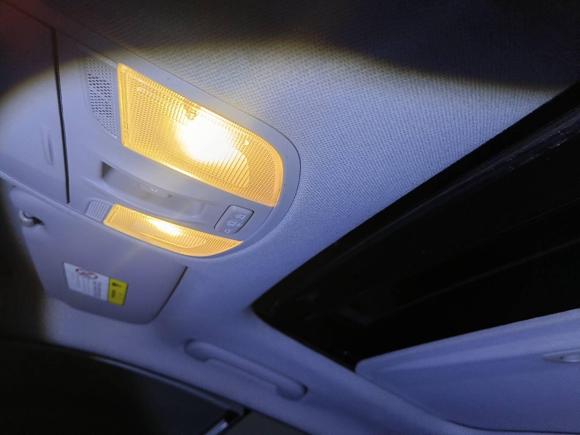 [杭州·浙A] 二手现代悦动2017款 1.6L 自动悦值版GLS