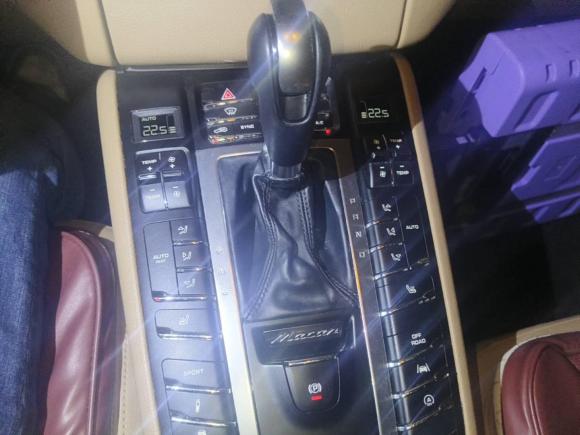 [深圳·粤B] 二手保时捷Macan2017款  Macan 2.0T