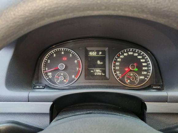 [上海·沪B] 二手大众途安2015款 1.4T DSG舒适版5座