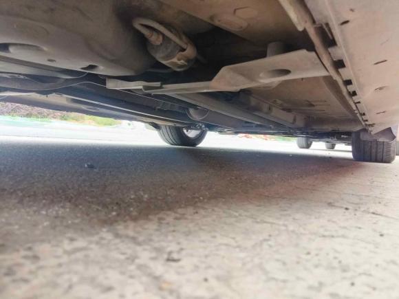 [成都·川G] 二手标致标致30082013款 2.0L 自动潮流版