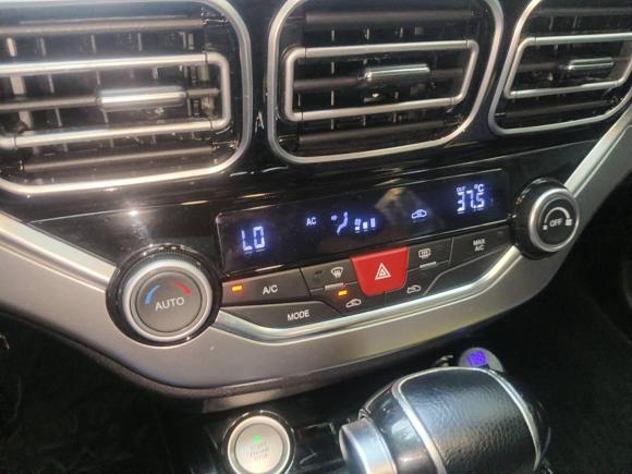 [深圳·粤B] 二手海马海马S52019款 230T 自动旗舰型