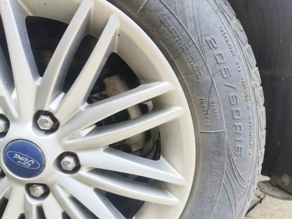 [合肥·皖A] 二手福特福克斯2015款 三厢 EcoBoost 180 自动旗舰型