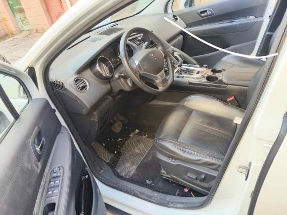 [苏州·苏E] 二手标致标致30082013款 2.0L 自动潮流版