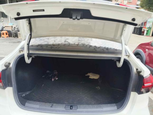 [上海·沪C] 二手荣威荣威i52021款 1.5L CVT钻石版