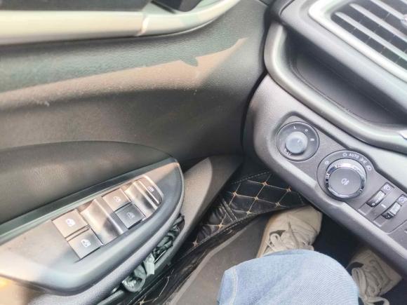 [上海·沪B] 二手别克阅朗2018款 18T 自动精英型