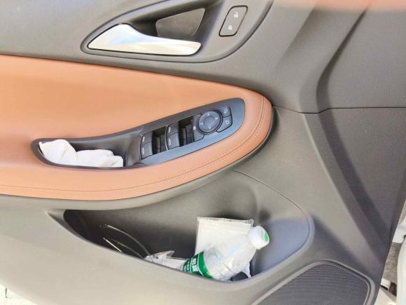 [上海·皖M] 二手别克昂科拉GX2020款 20T CVT两驱豪华型