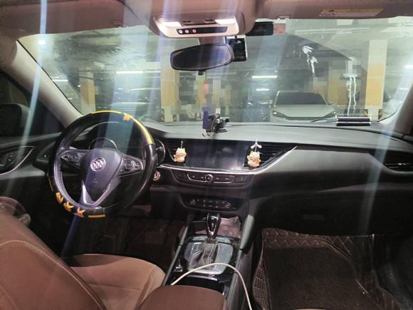 [青岛·鲁B] 二手别克君威2019款 20T 精英型 国VI