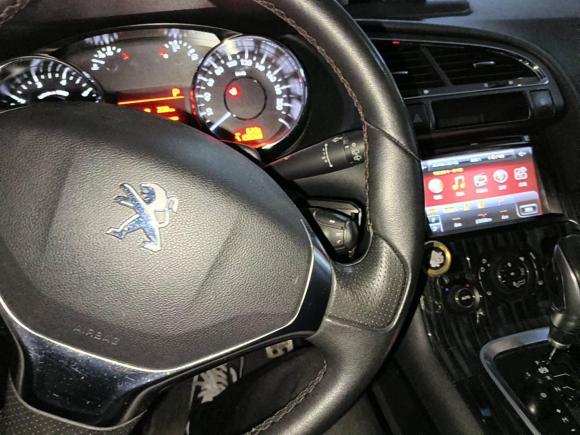 [杭州·浙A] 二手标致标致30082013款 2.0L 自动潮流版