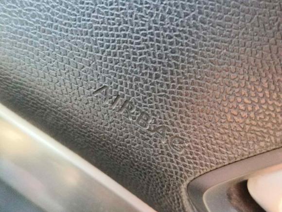 [武汉·鄂A] 二手标致标致4082015款 1.2T 自动豪华版