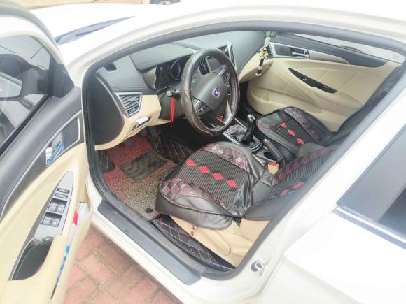 [南昌·赣A] 二手长安逸动2016款 1.6L 手动风尚型